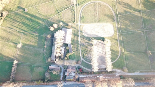 Stud farm of 8 ha at the gates of Chantilly (60)