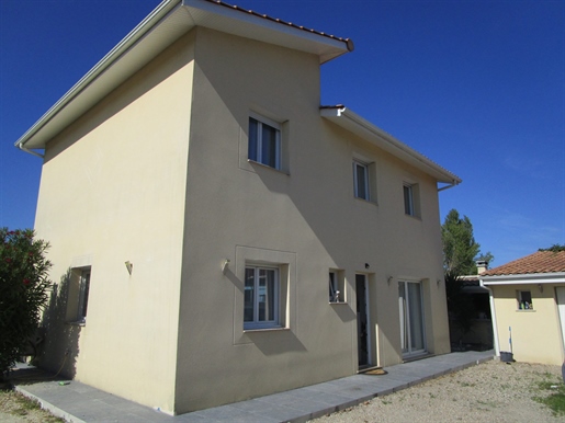 House for sale Bassens