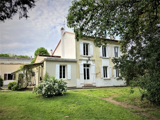 House for sale Saint-André-de-Cubzac