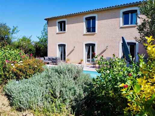 Beautiful Family Bastide In Residential Area Near Town Center