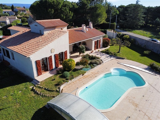 Carcassonne Zuid-West, mooi familiehuis met zwembad en uitzicht op de Pyreneeën