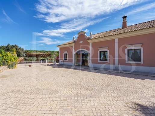 Einfamilienhaus, 3+2 Schlafzimmer, São Brás de Alportel, Faro