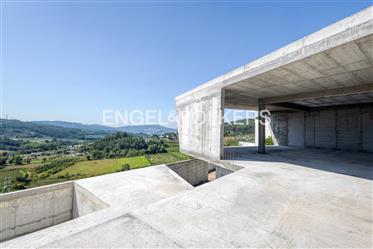 Villa moderne au rez-de-chaussée avec vue à 180º à 15 minutes de Guimarães