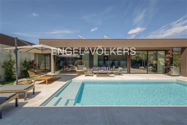 Modern Villa 10 minutes from the city of Braga