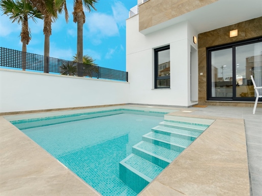 Magnificent newly built villa in Torrevieja