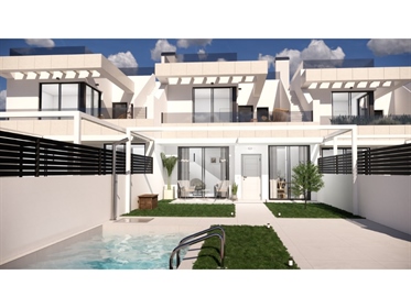 Luxurious detached houses in Rojales