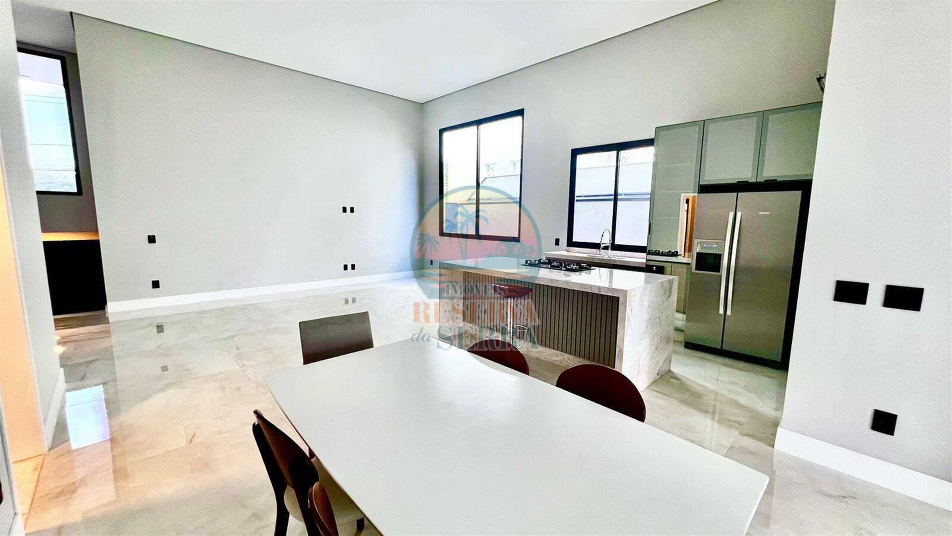 Purchase: House (13211-000)