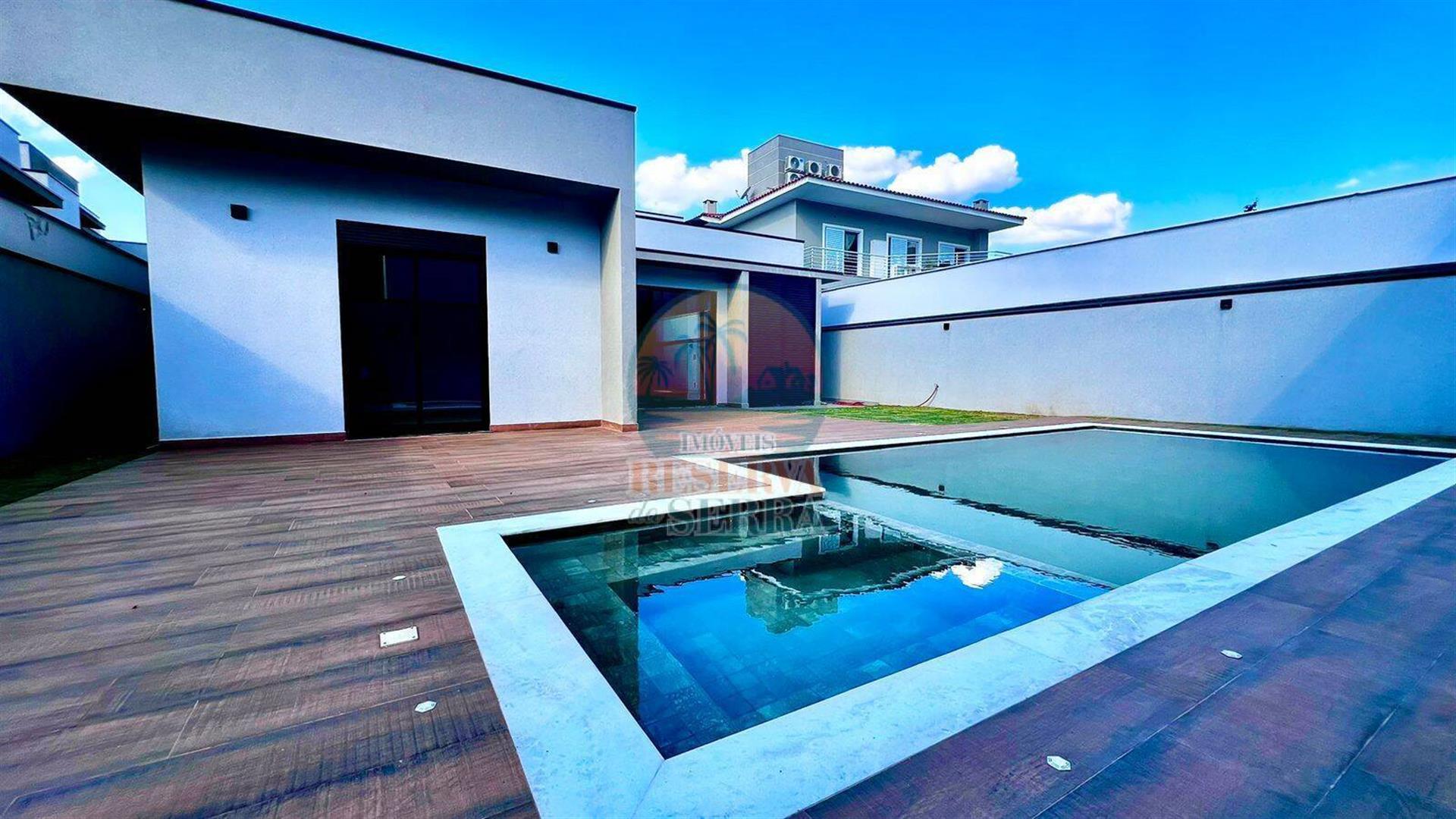 Purchase: House (13211-000)