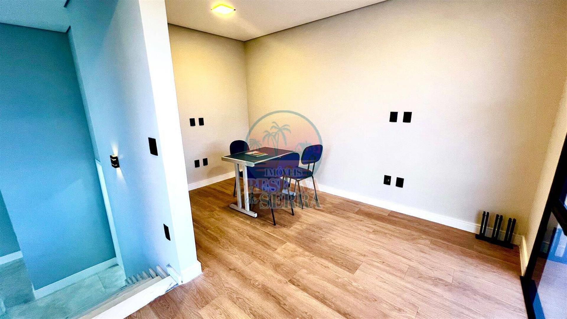Purchase: House (13211-000)