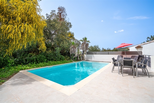 Charmante villa met zwembad te koop in Sainte-Maxime