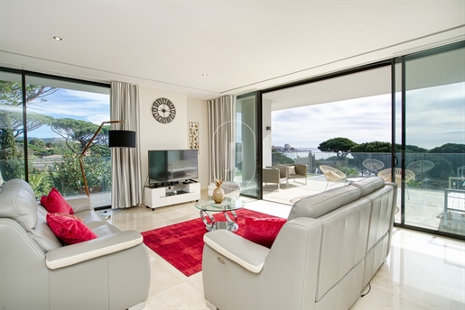 Tolle Wohnung mit Meerblick in Sainte Maxime zu verkaufen