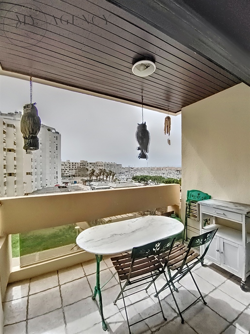 Appartement T2 bis met 2 balkons met uitzicht op de haven van Carnon