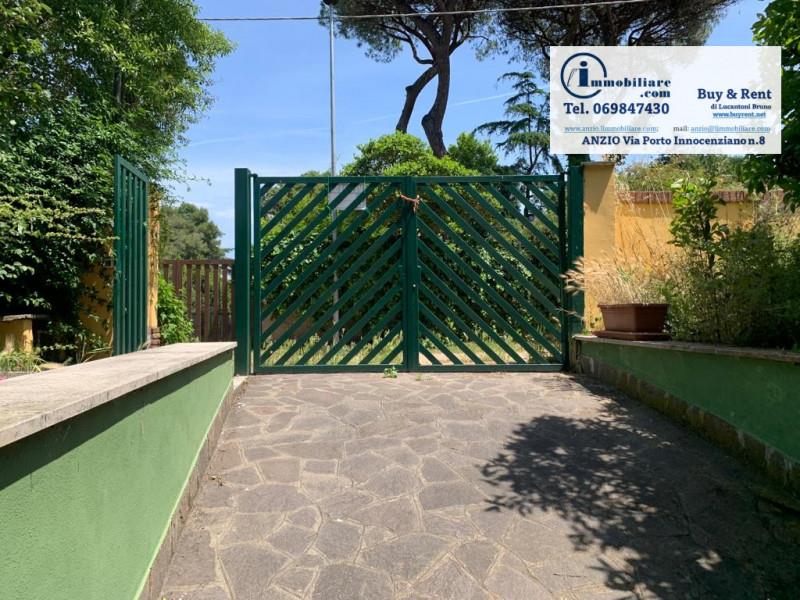 Villa plurifamiliare via ronciglione, Loricina, Seccia, Tre Cancelli, Nettuno