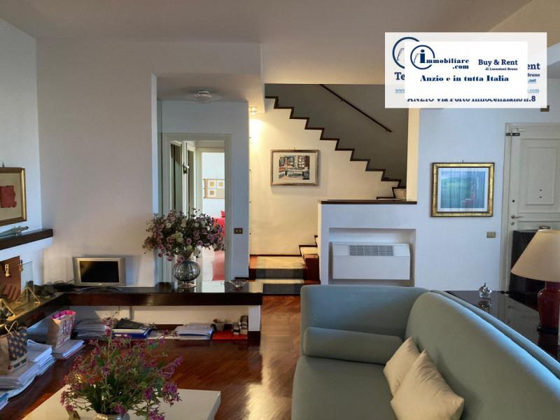 Purchase: House (00042)