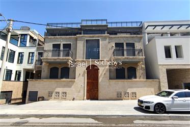 Magnificent 3-Story Seaview House with a Pool | Jaffa - Ajami