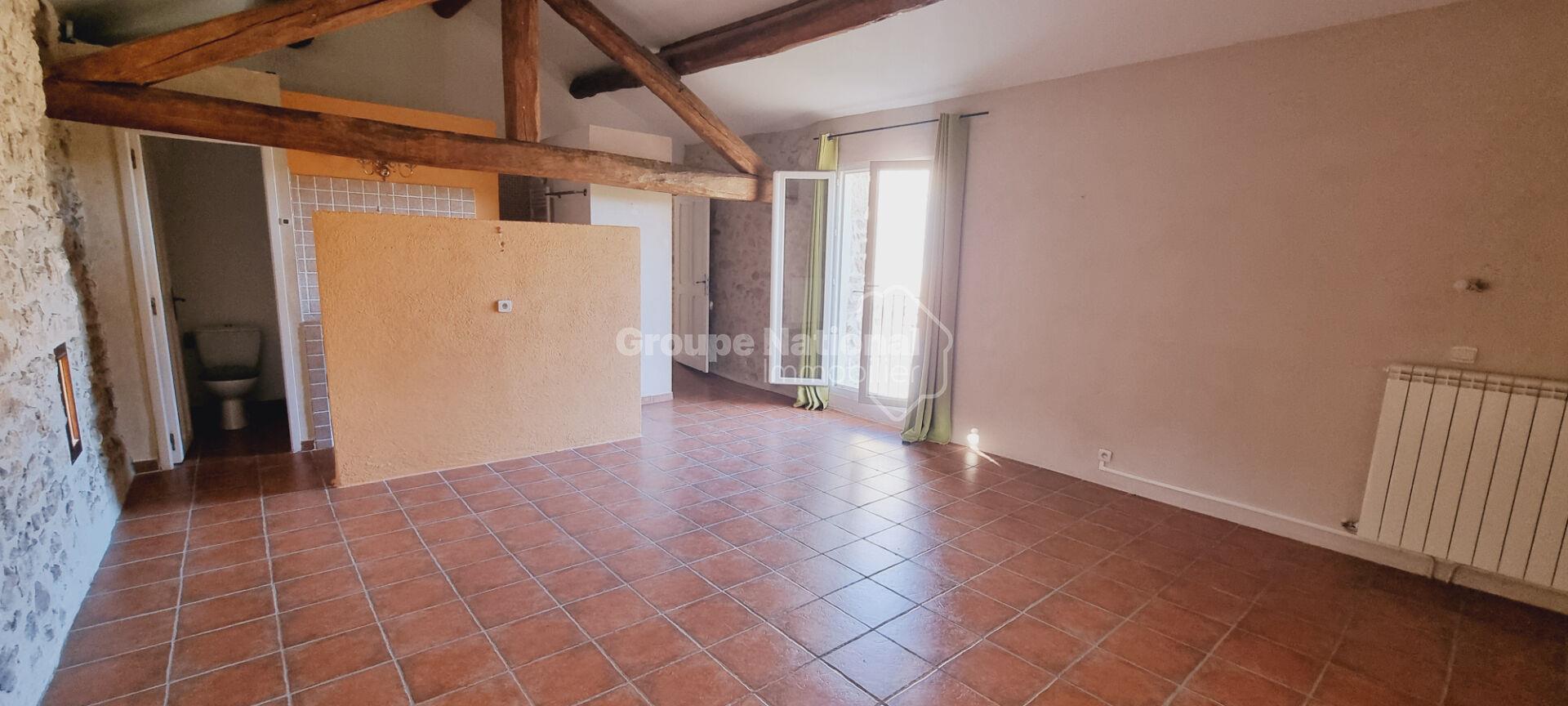 Mas of 177m² with a view of Goudargues