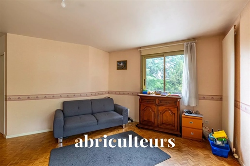 Appartement 6 pièces de 118m2 avec garage et balcon à Lyon 5ème