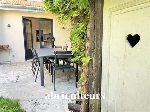 Maison entièrement rénovée – 5 chambres - Jardin en plein cœur de Courbevoie.