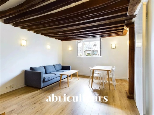 Elegant 49m² duplex apartment in the heart of Paris - Rue Saint-Denis, 75001