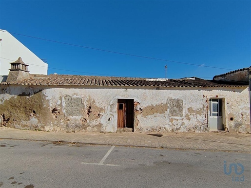 Casa tradicional T1 em Tavira (Santa Maria e Santiago) de 47,00 m²