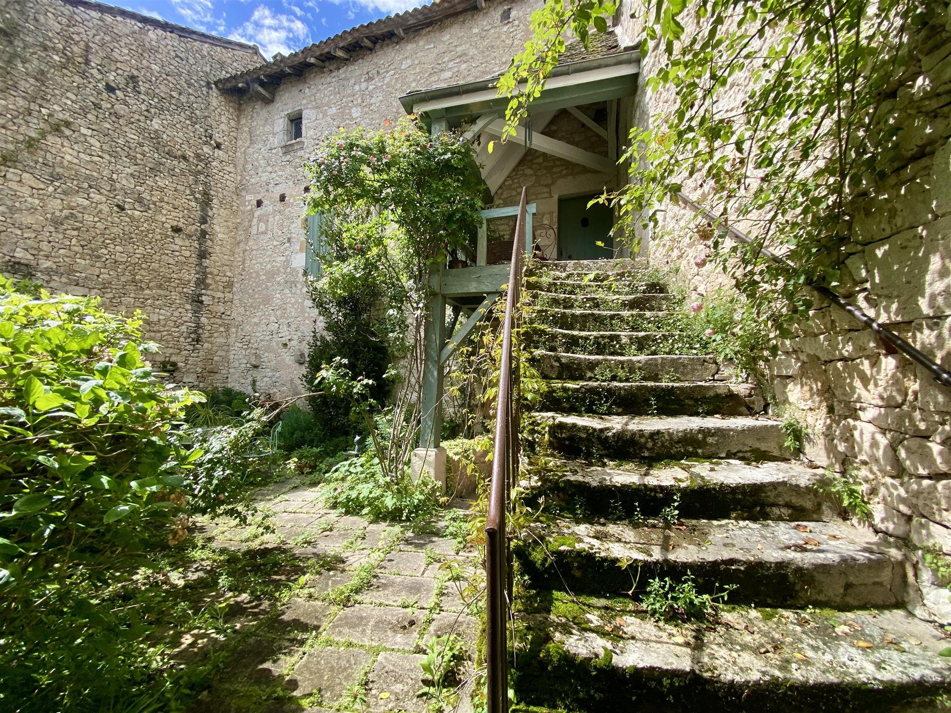 Kupnja: Kuća (24560)