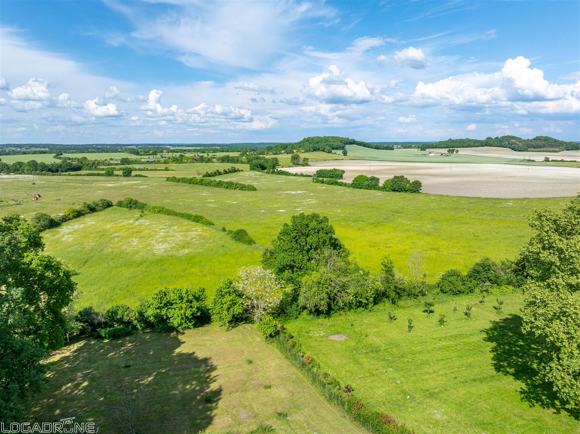 Rare - Issigeac- Manor house - Views