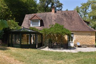For sale, in the Dordogne, near Paunat,  house with gîte