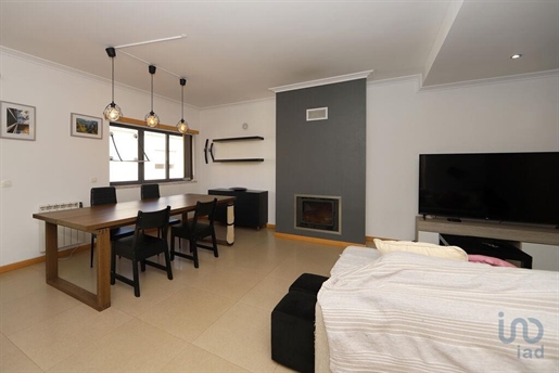 Appartement met 4 Kamers in Setúbal met 166,00 m²
