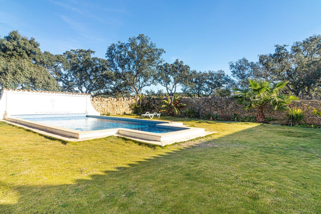 Santa Bárbara De Nexe - Gemeubileerde boerderij met 5 slaapkamers (+2) - Zwembad - Algarve Portugal