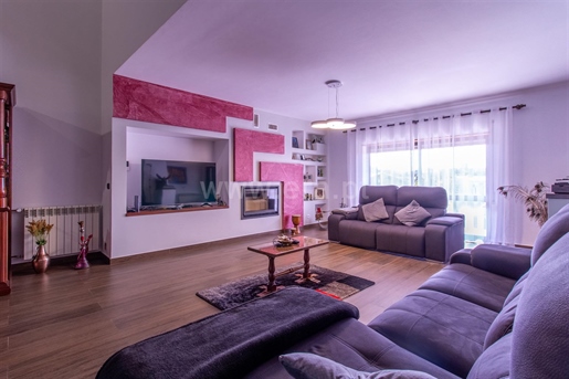 Refurbished 3+1 bedroom villa | Bidoeira de Cima, Leiria