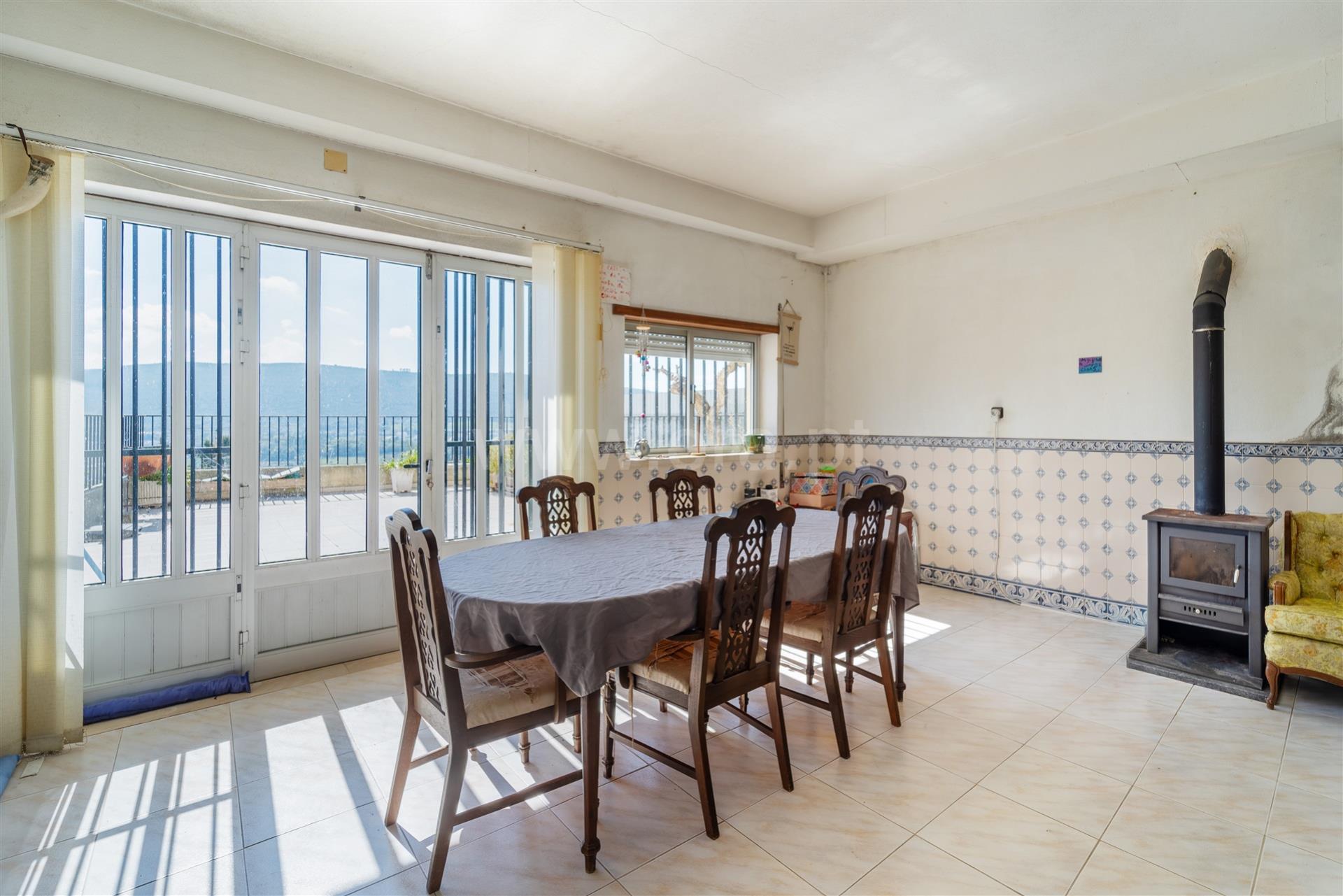 3+1 bedroom villa | Porto de Mós