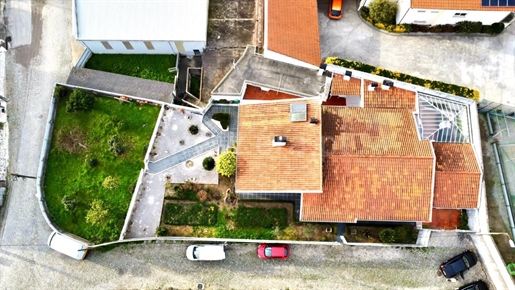 3 bedroom villa with 4 fronts in Rebordosa - Pared