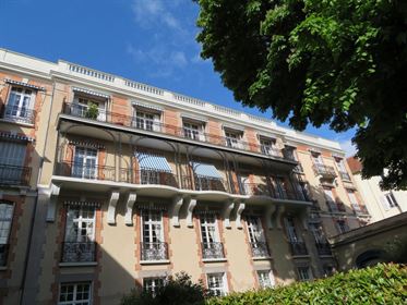 Apartamento de lujo en venta en Vichy | 990 000 € | 7 Habitaciones | 296 m² - Hermosas mansiones
