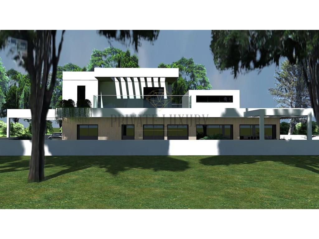 Villa de 3 dormitorios con piscina en excelente ubicación cerca de Sintra y de la autopista A16