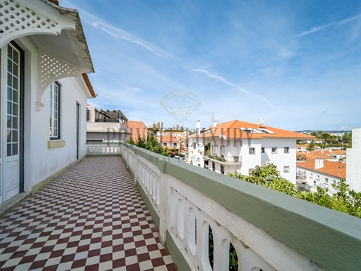 7 bedroom villa in the centre of Cascais