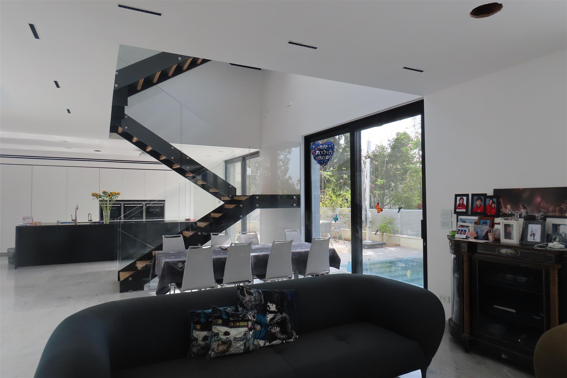 New Modern Home 