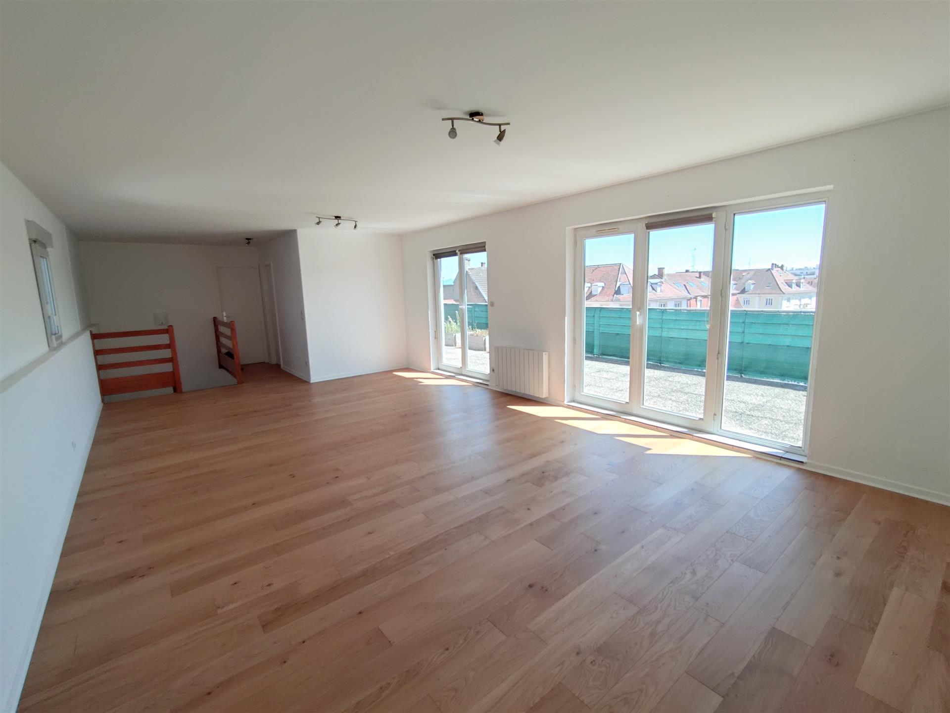 Compra: Apartamento (67300)
