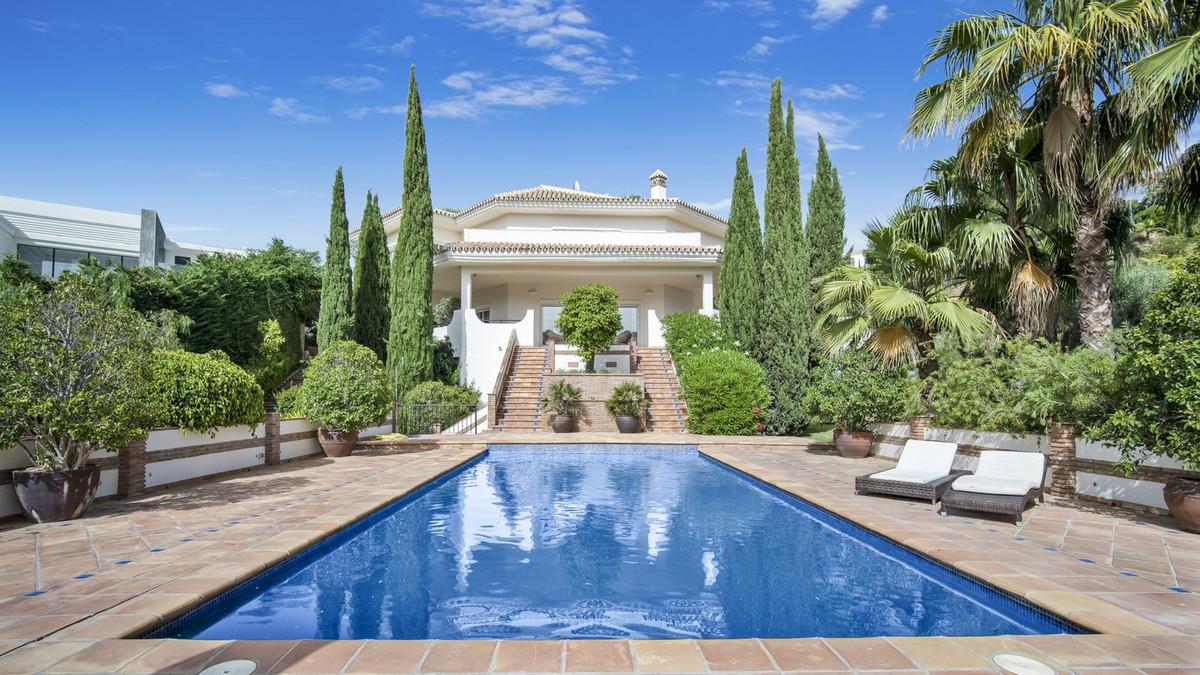 Villa, Benahavís