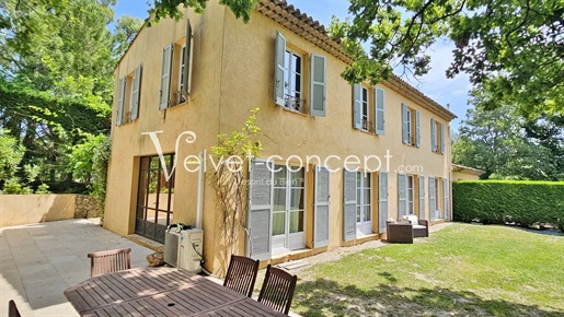 Very charming Bastide style - 5 large bedrooms - Close to Valbonne village