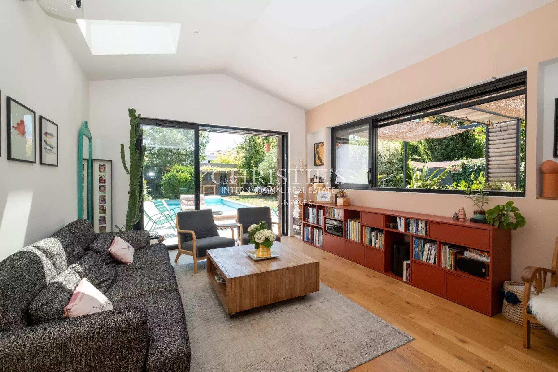 La Rochelle - Soberba casa contemporânea