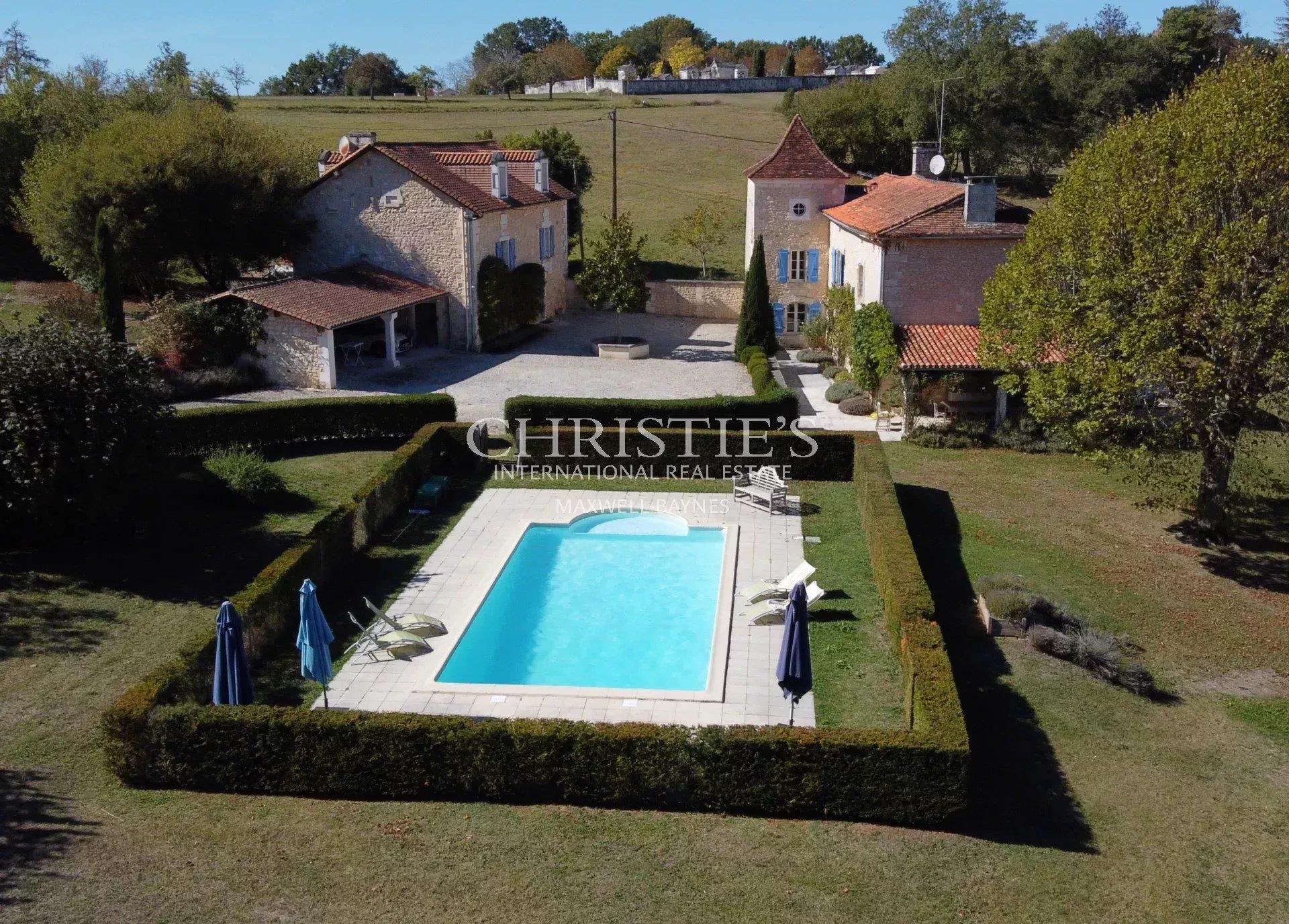 Gem of a Chateau with gite & pool near Brantome Dordogne