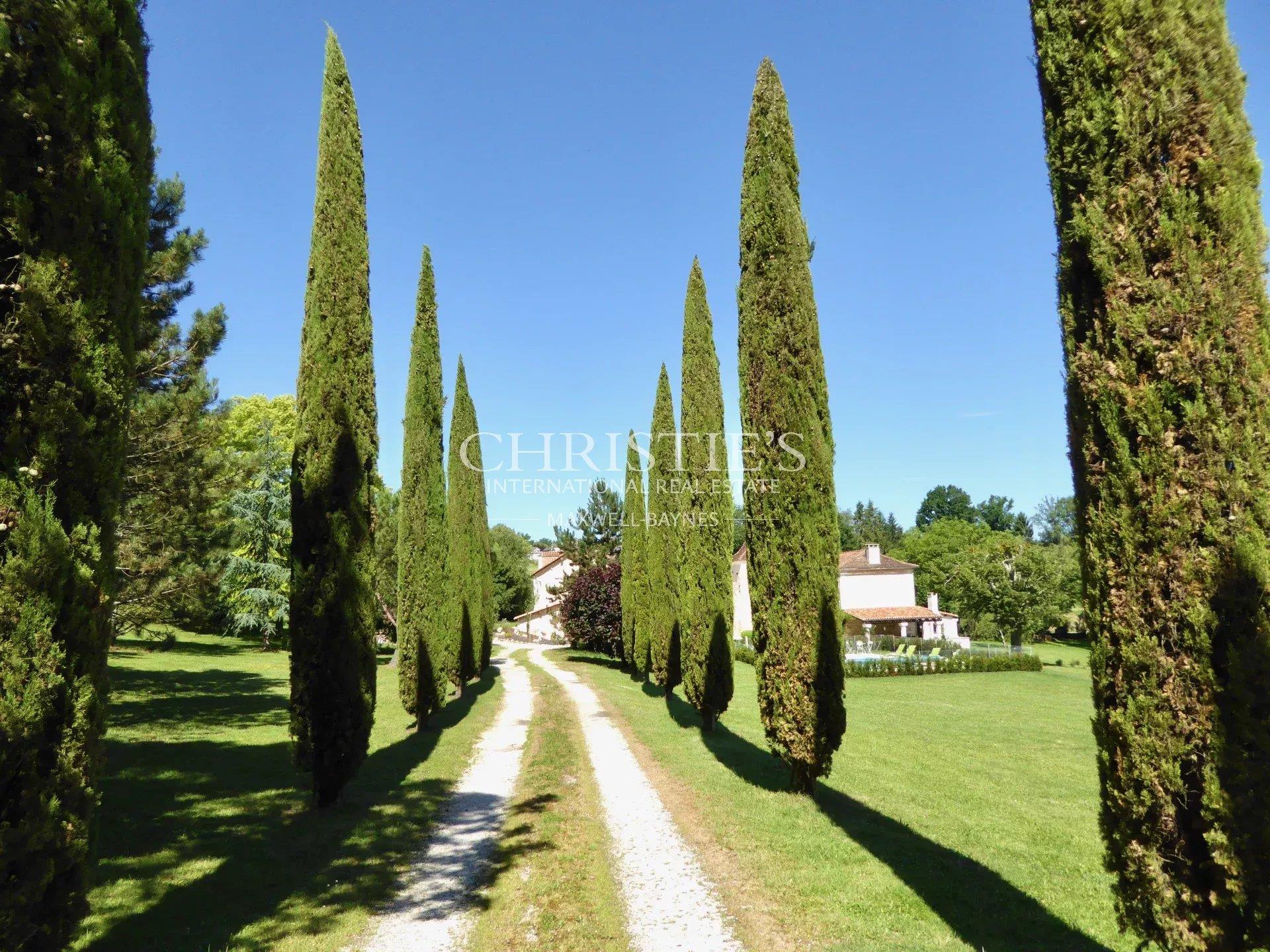 Gem of a Chateau with gite & pool near Brantome Dordogne