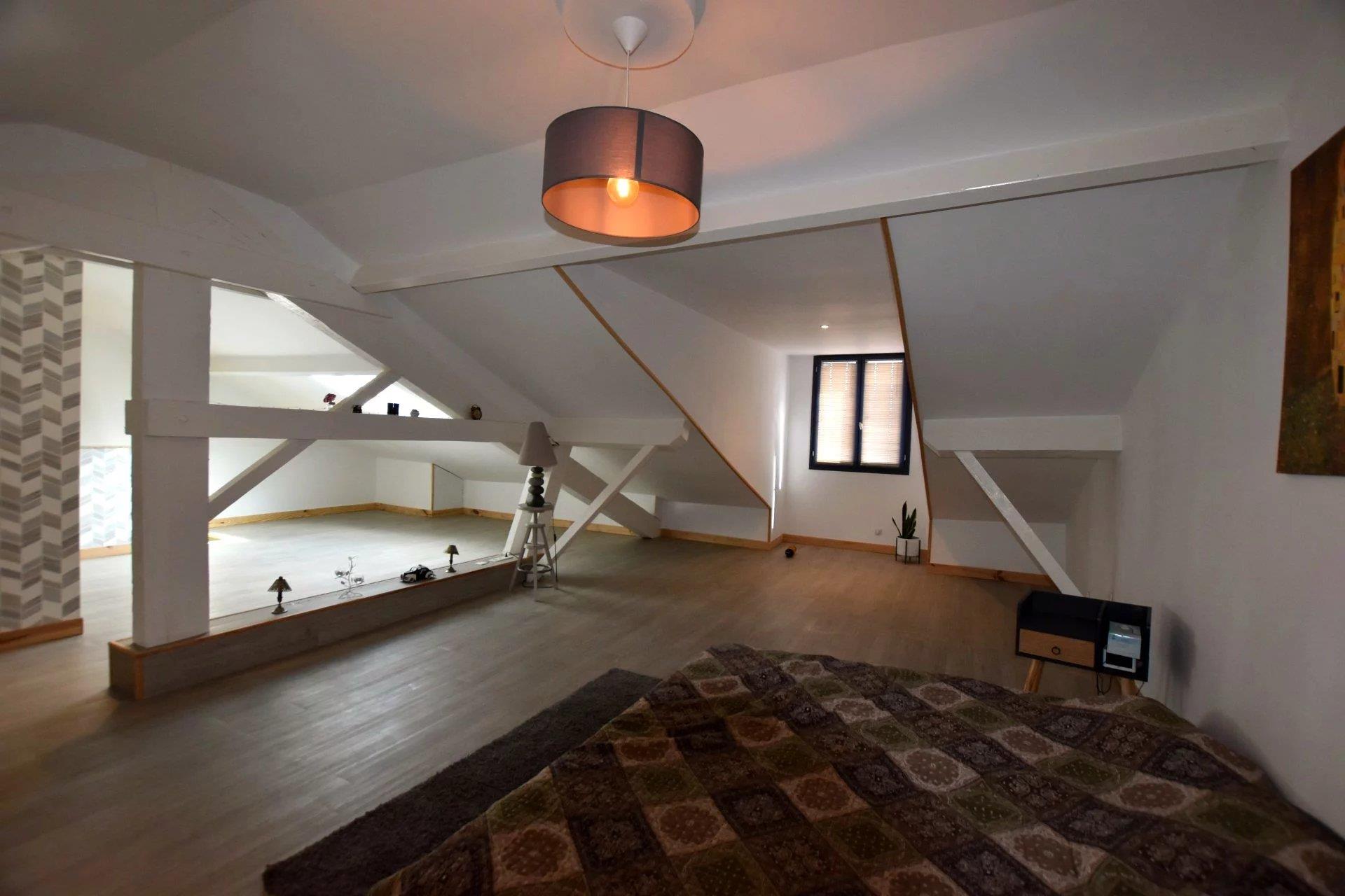 Purchase: House (09300)