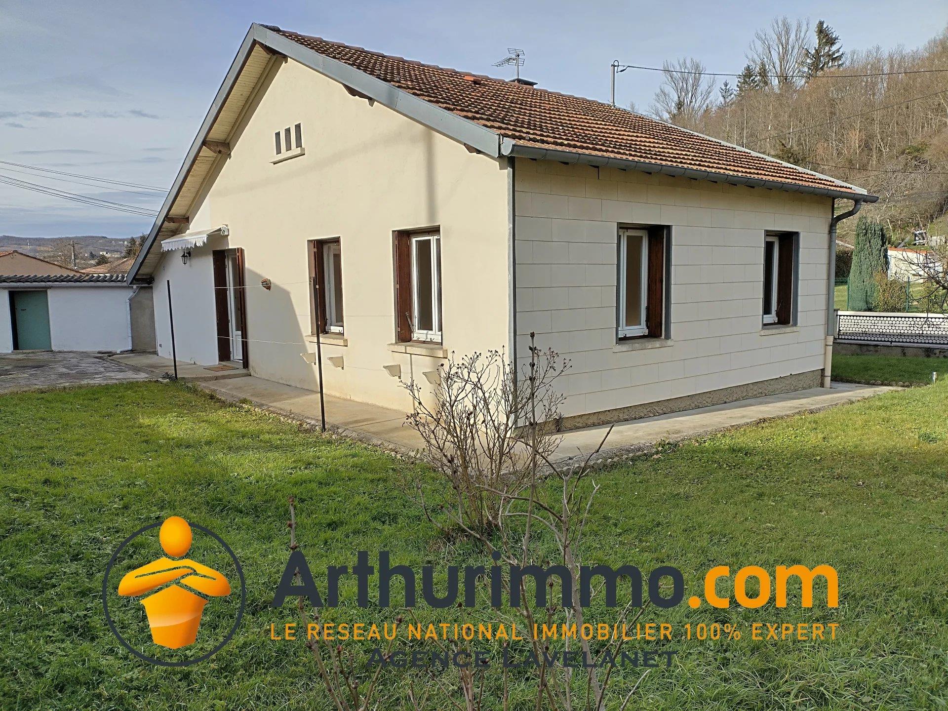 Single-Storey House with 506 m² Garden – Lavelanet, Ariège