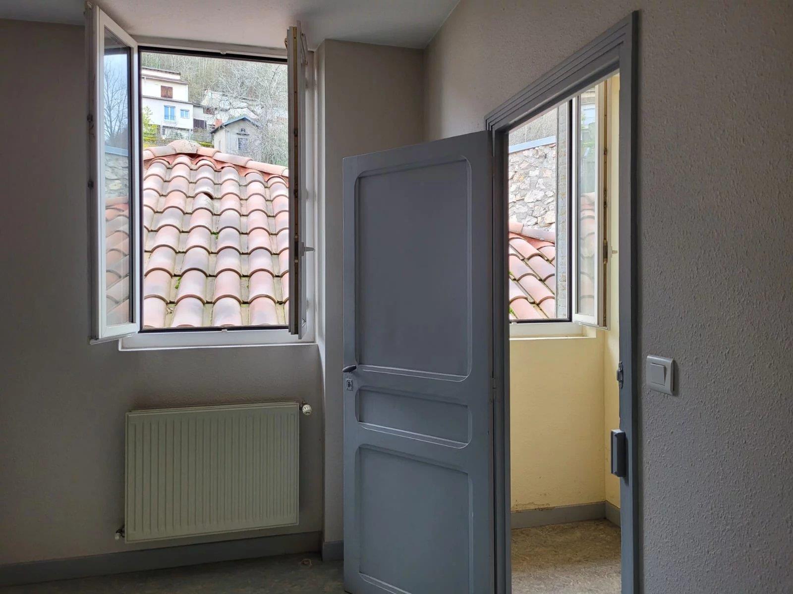 Purchase: House (09300)