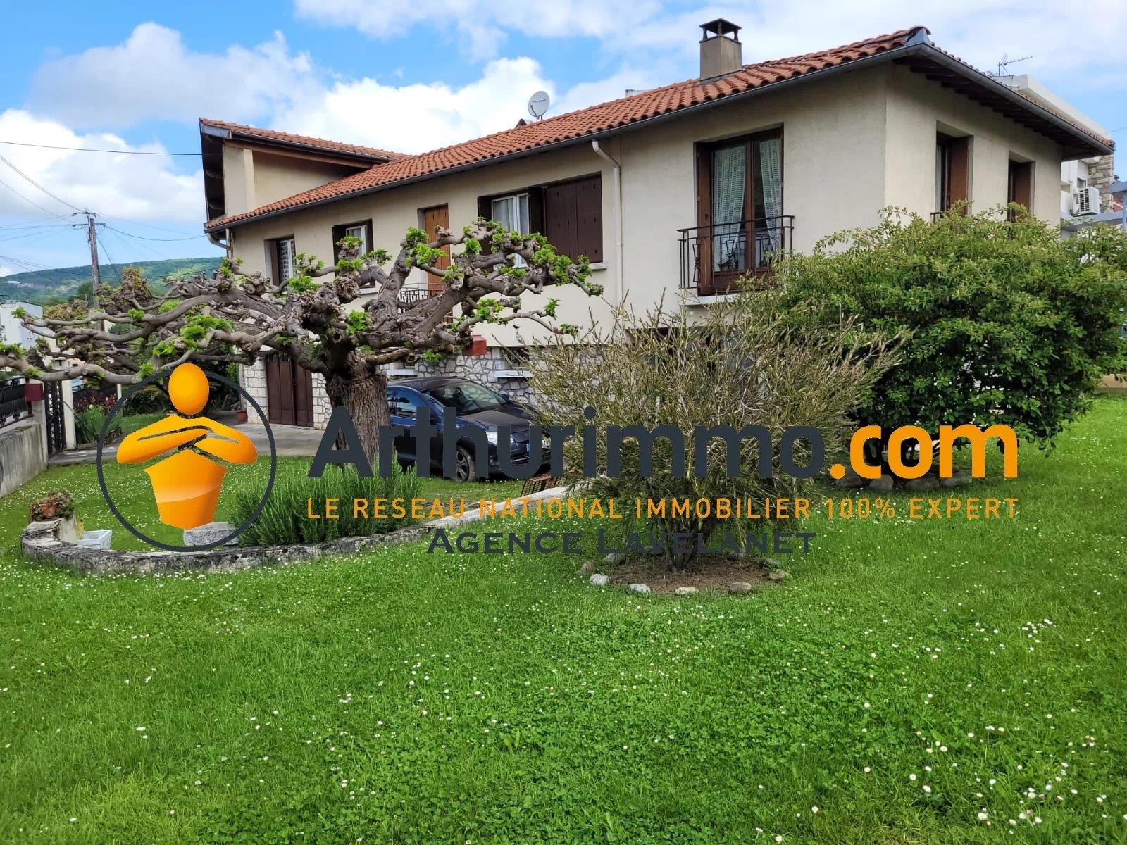 09300 Lavelanet Detached House With Garden And Garage
