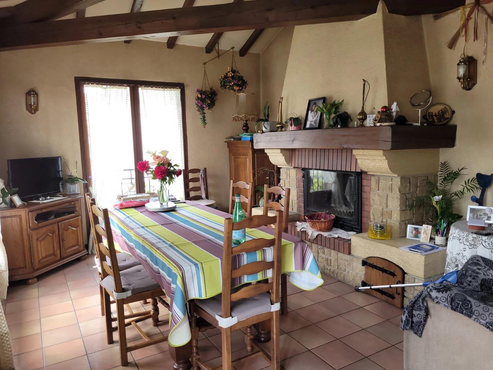 09300 Lavelanet Detached House With Garden And Garage