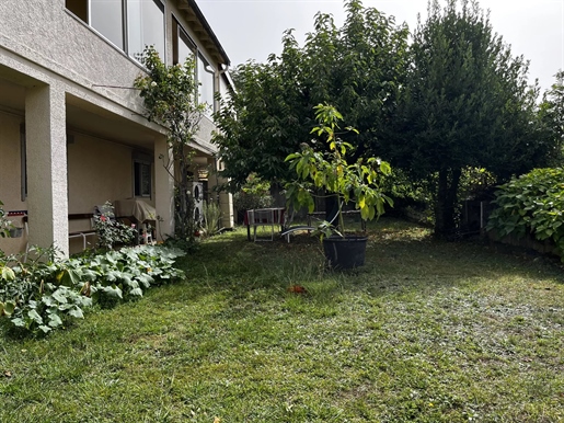 Maison avec jardin à Laroque d'Olmes en Ariège