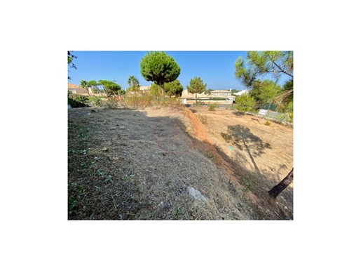 Terrains pour la construction de une villa près de Quinta do Lago et Vale do Lobo
