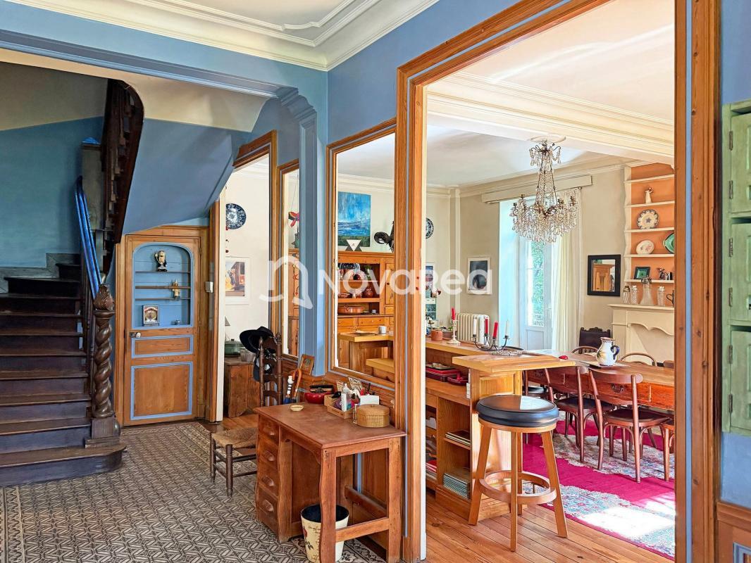 English villa 11 rooms